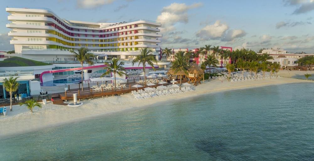 Temptation At The Tower Cancun Resort (Adults Only) 外观 照片